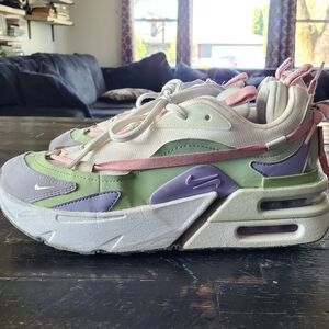 Nike Air Women’s Furyosa Pastel is 9 (will fit 8.5) RARE